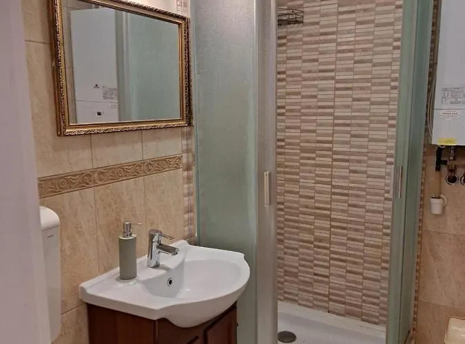 Aranyvár Apartman *